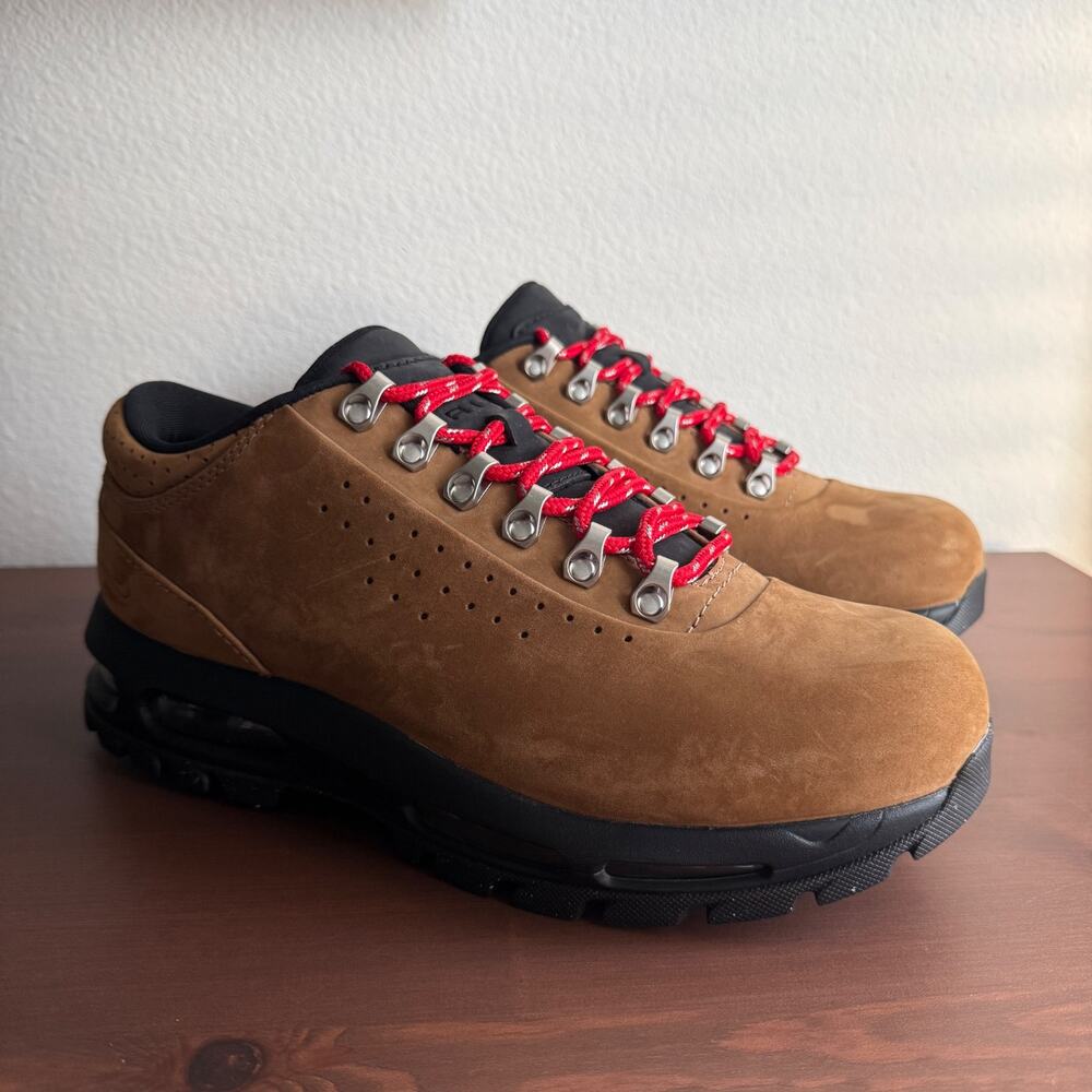 Nike Air Max Goadome Low SP Taupe University Red Black IU5915-200 US 9 New
